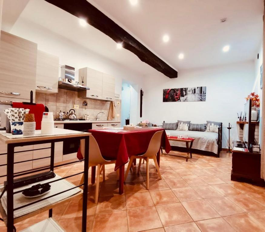 شقة La Casa Del Borgo أناني المظهر الخارجي الصورة