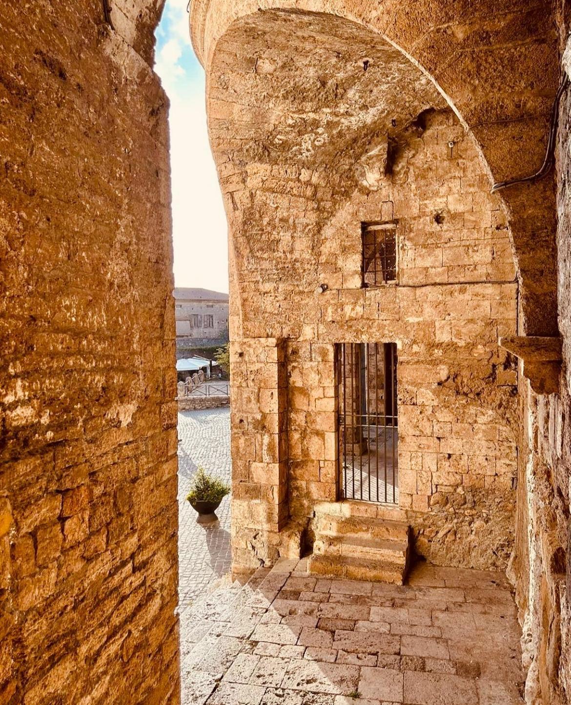 شقة La Casa Del Borgo أناني المظهر الخارجي الصورة